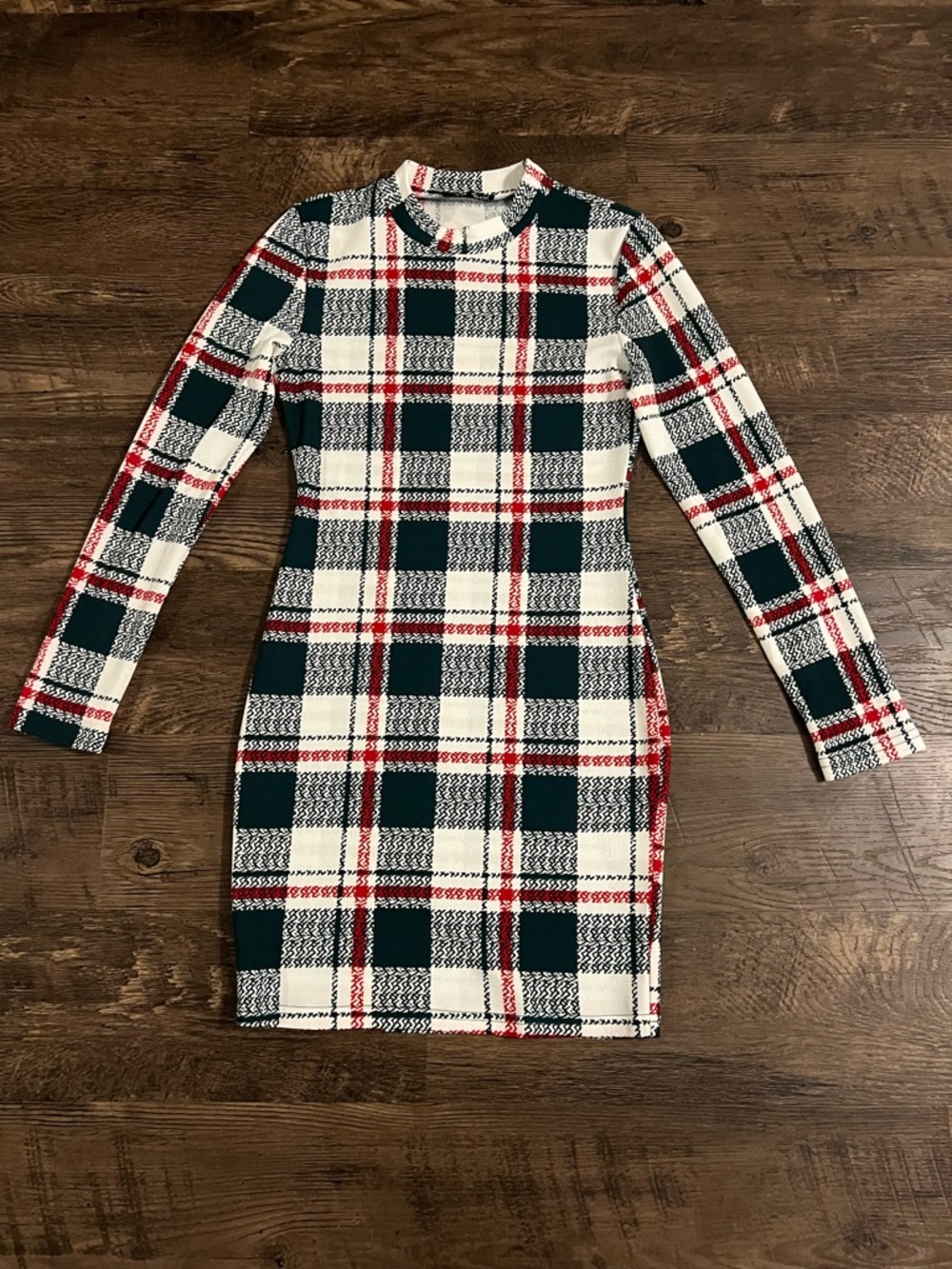 Plaid Long-Sleeve Bodycon Dress in Cream, Green & Red holiday Christmas vibes